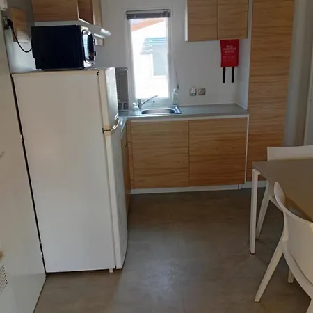 Mobilhome - 2 Ch - 100m Des Plages - 4