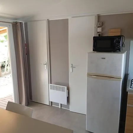 Mobilhome - 2 Ch - 100m Des Plages - 4 Hébergement de vacances